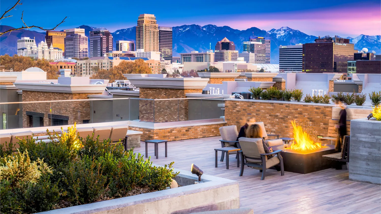 STAND-IN BRANDON TO VET — fire lounge with city view