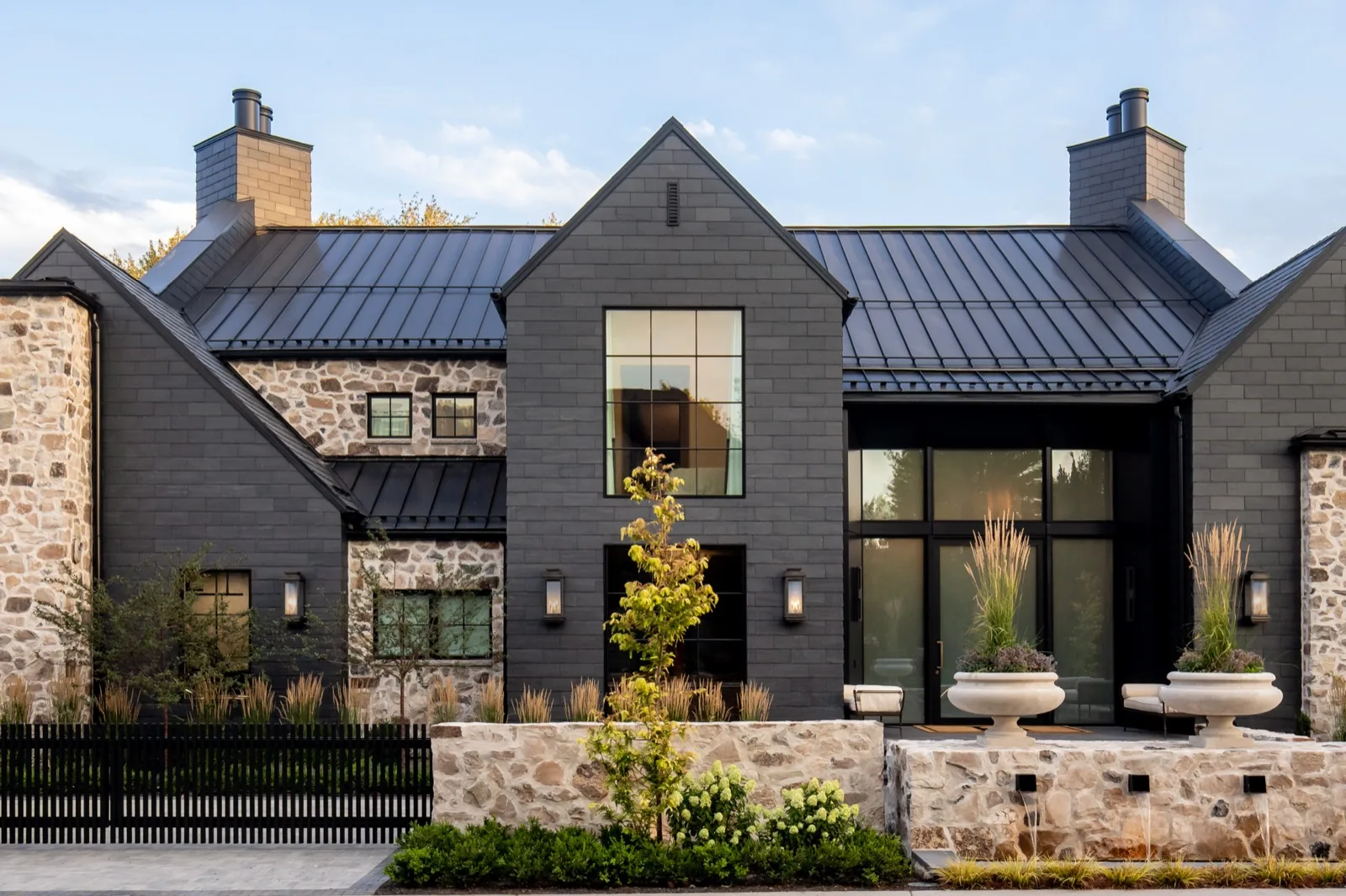 Modern Elm site context — multi-level terraces and architectural massing