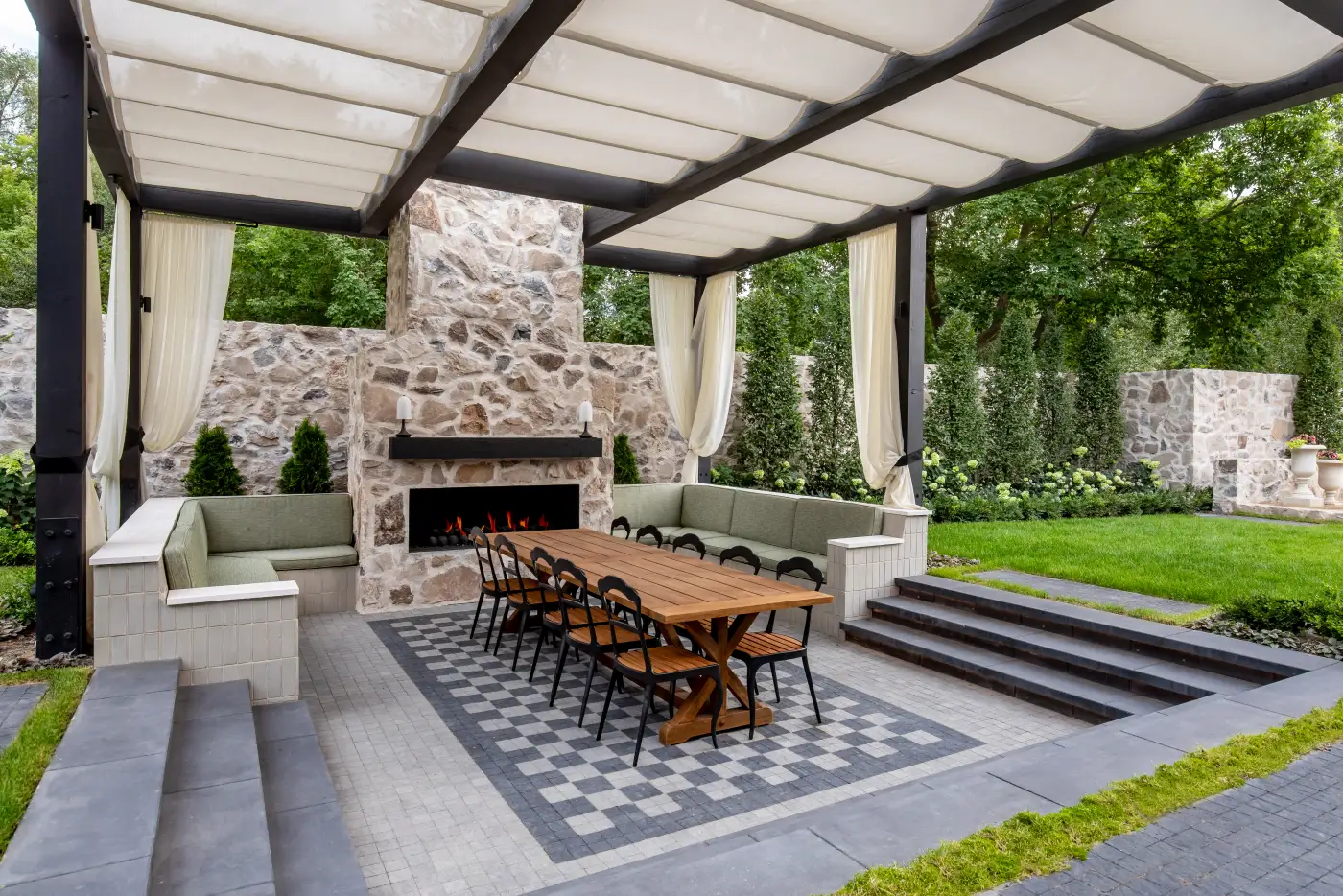 Modern Elm, loggia with fireplace and outdoor dining